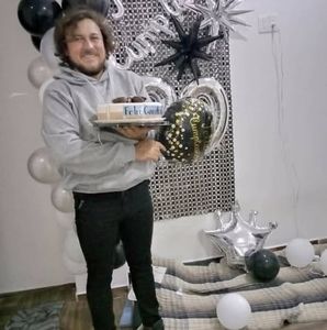 Meet your Posher, Freddy